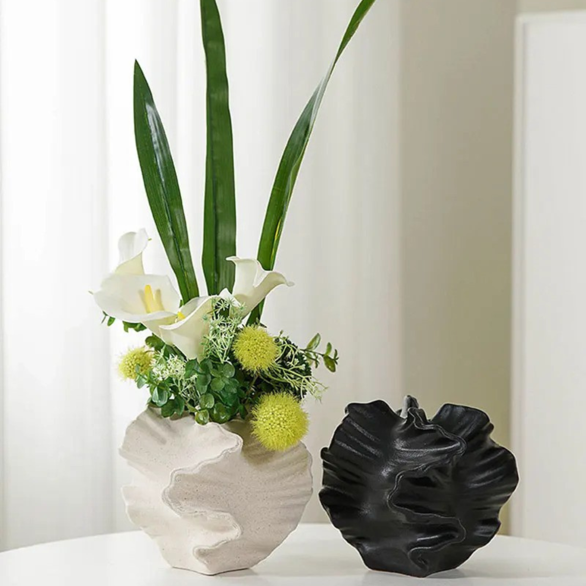 ceramic vase for home decor, matte with porcelain black abstract ceramic vase 