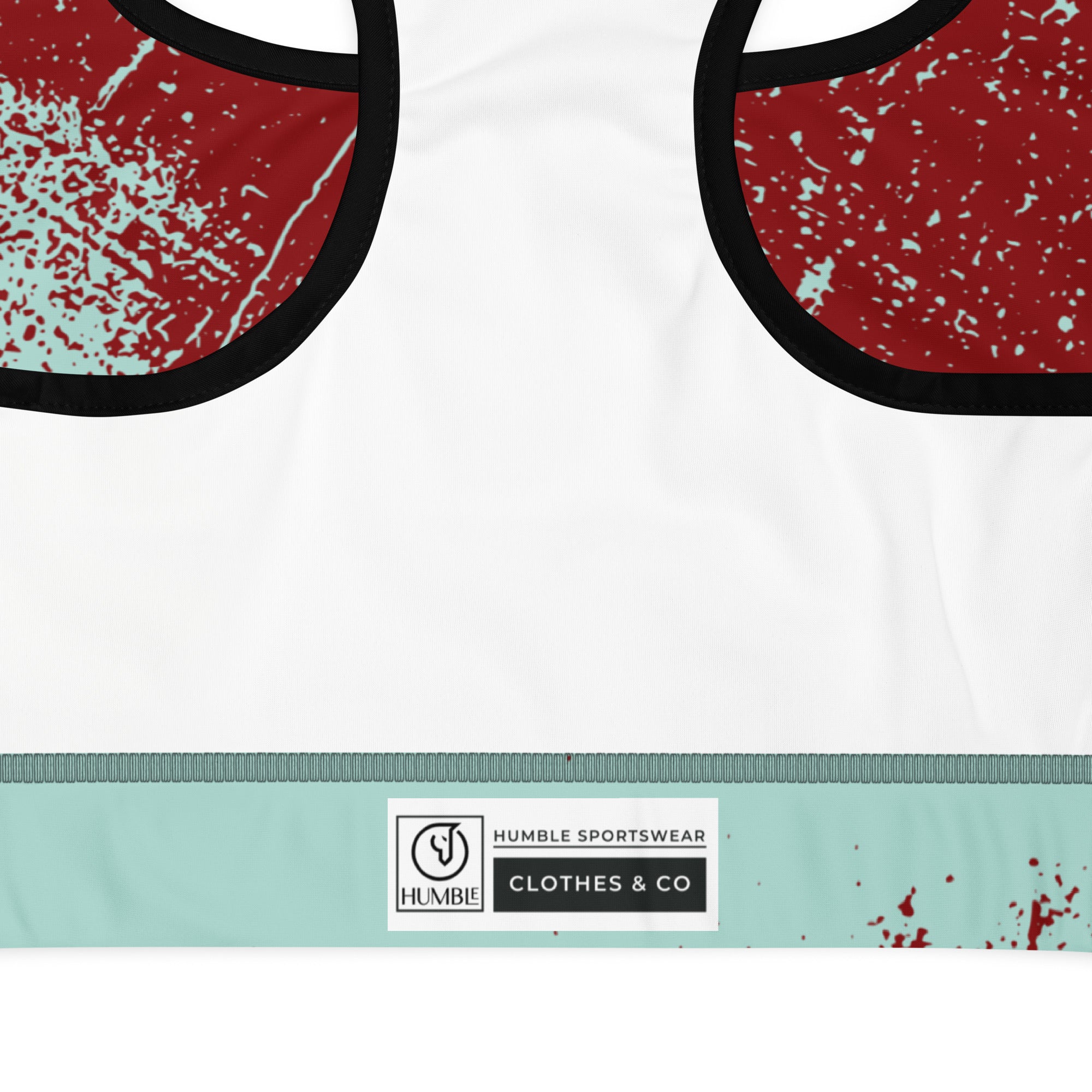 stretch and fit sports bra detail with logo