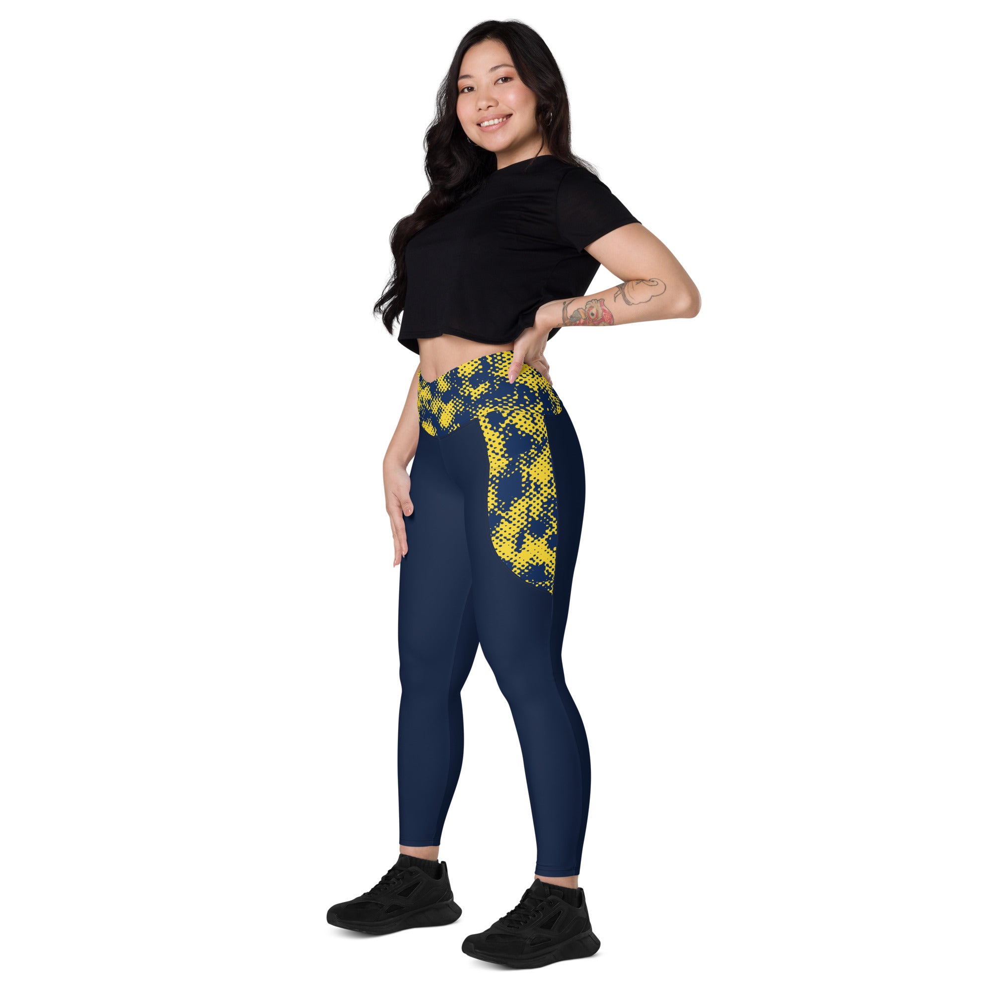 women’s athleisure leggings navy