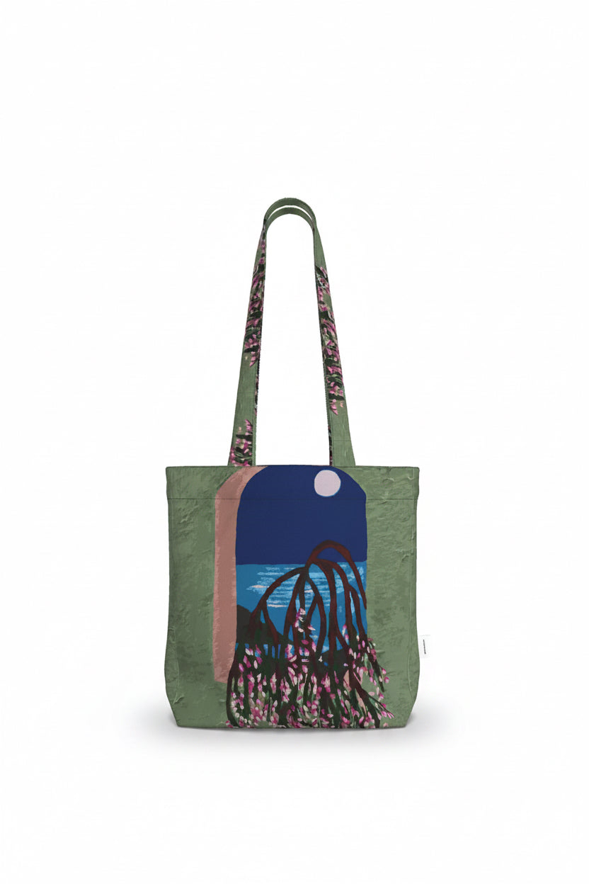 Women’s floral tote bag 