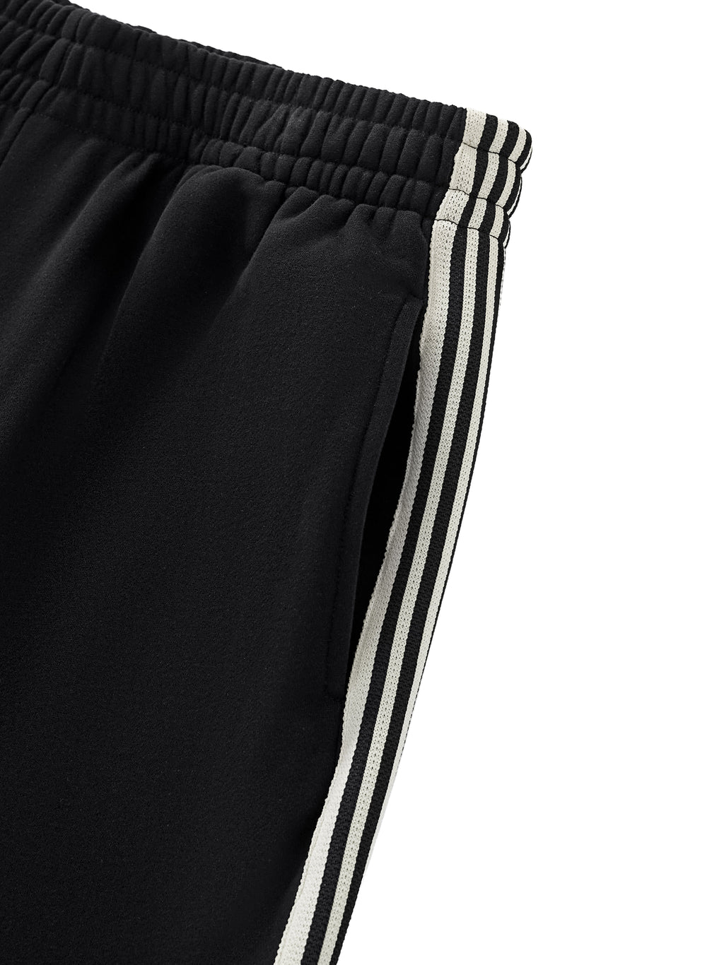 slash pocket detail of black side stripe straight leg cargo pants